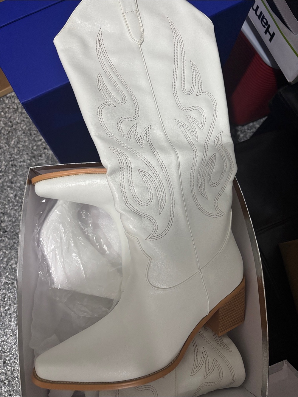 Amazon White Western-Style Mid-Calf Heeled Boots